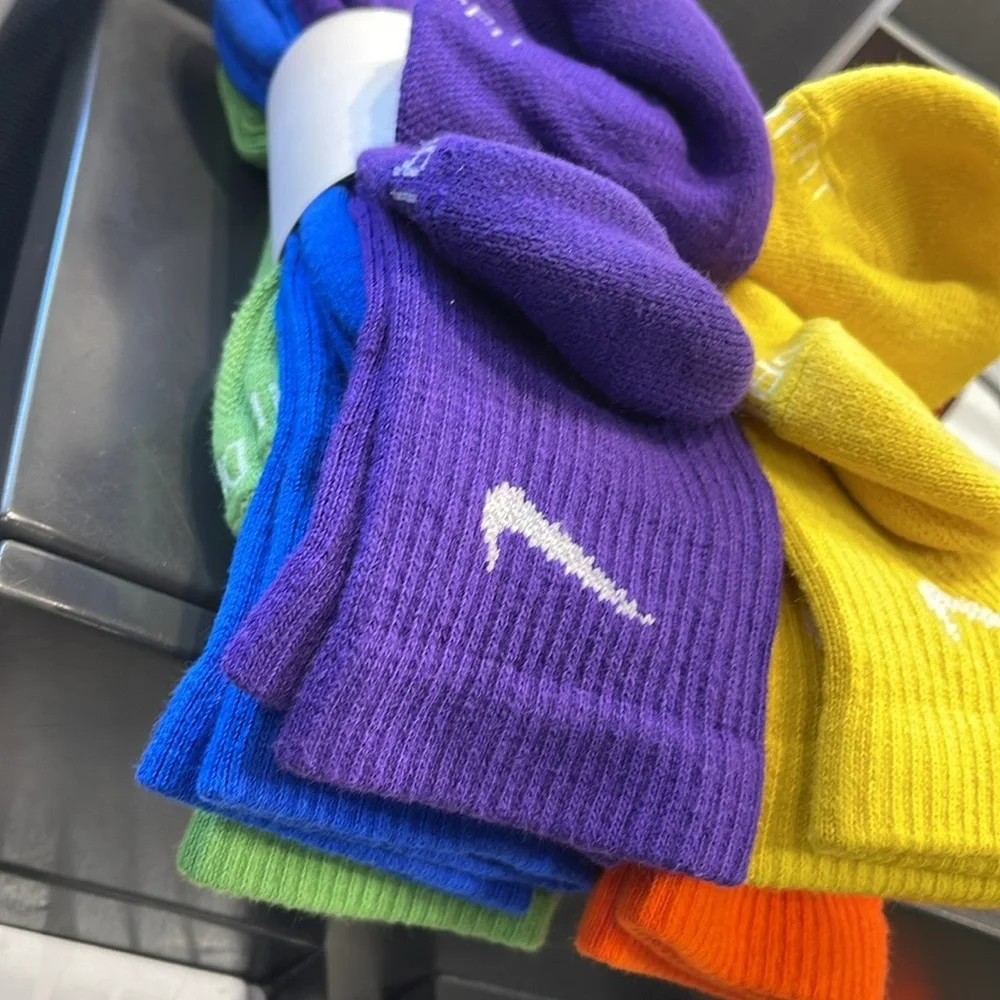 Nike Everyday Plus Cushioned Training Crew Socks (6 Pairs)